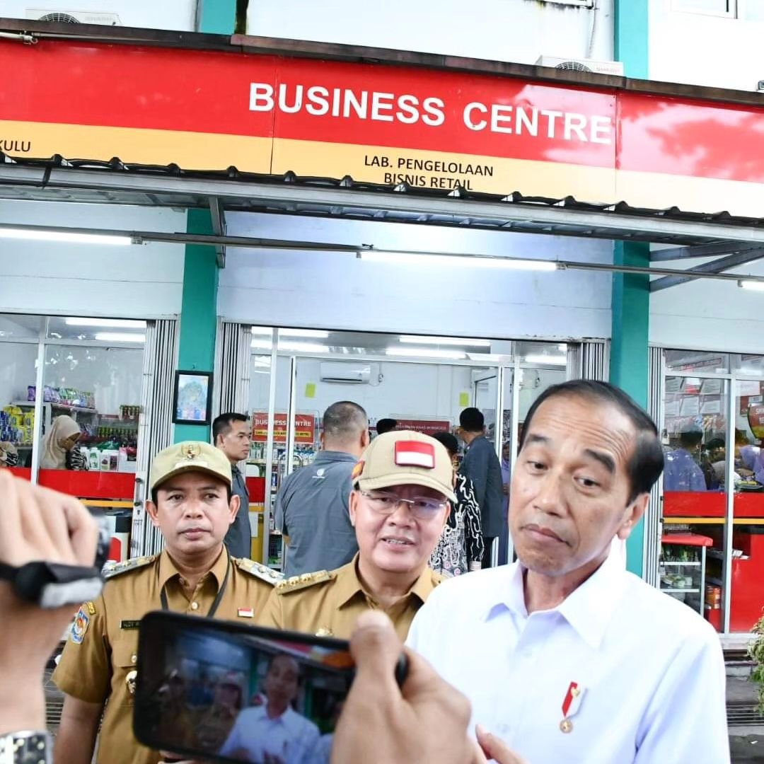Kunjungi SMKN 1 Kota Bengkulu, Jokowi: SMK Dipersiapkan untuk Industri