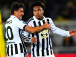 Douglas Luiz Menggila! Juventus Tundukkan Lecce 2-0, McKennie Ikut Cetak Gol